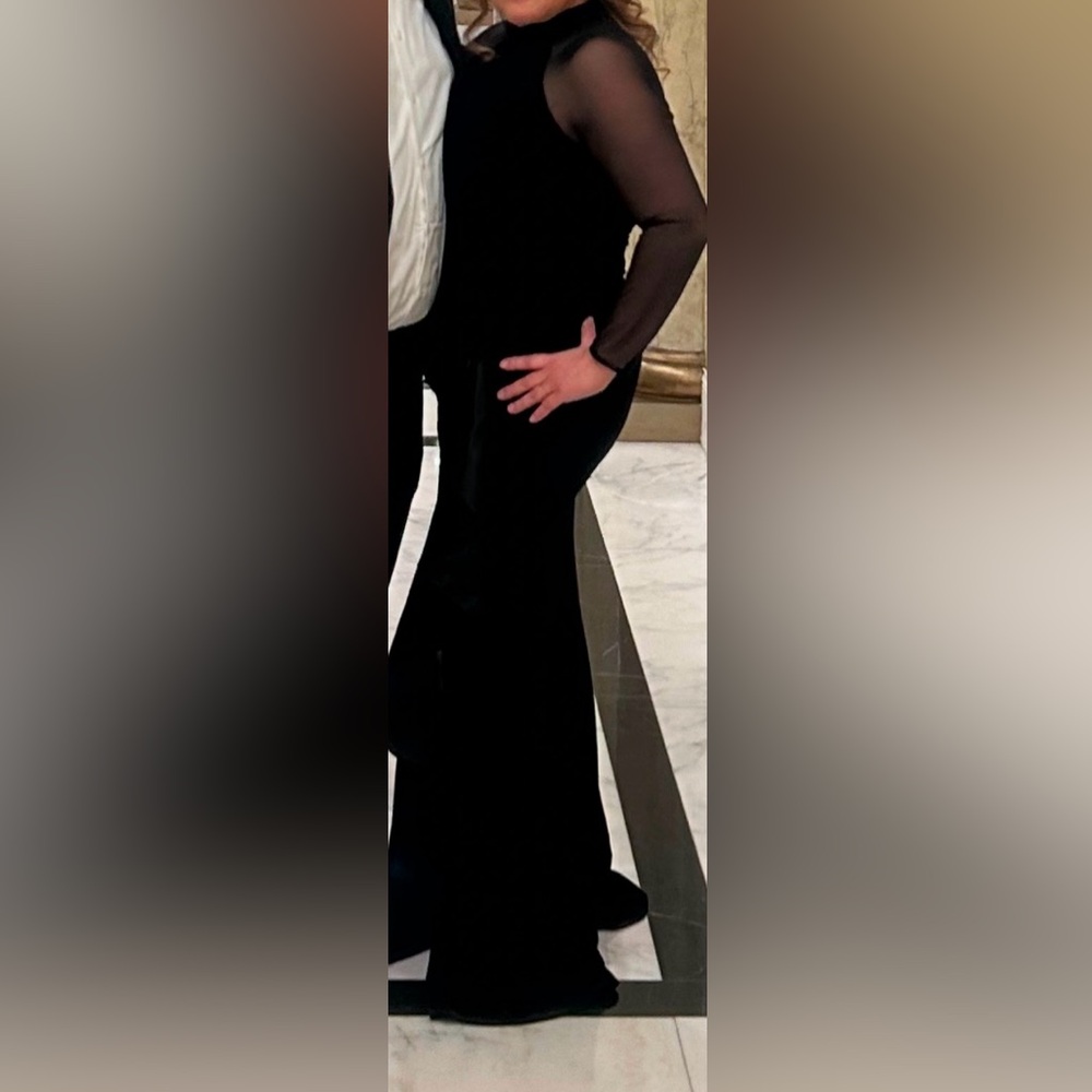 Black Betsy & Adam Gown - Picture 3 of 8